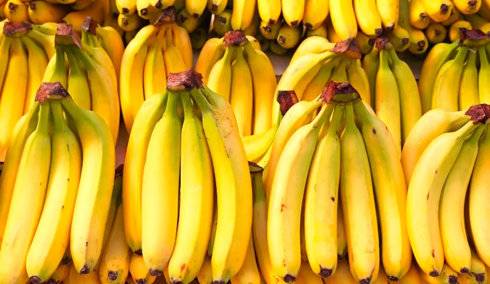 Frutas. Banana x kg
